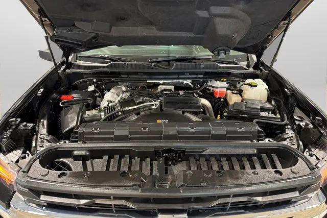 2024 Chevrolet Silverado 2500HD 4WD Crew Cab Standard Bed LT