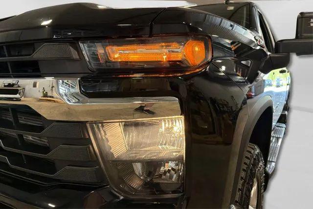 2024 Chevrolet Silverado 2500HD 4WD Crew Cab Standard Bed LT