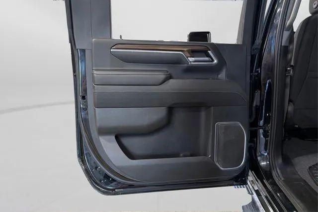 2024 Chevrolet Silverado 2500HD 4WD Crew Cab Standard Bed LT