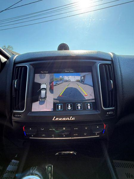 2018 Maserati Levante Base