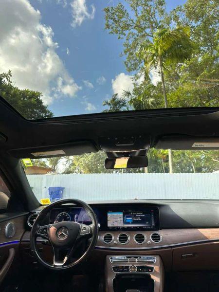 2018 Mercedes-Benz E-CLASS E 300 4MATIC