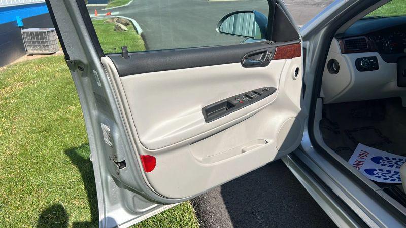 2011 Chevrolet Impala LT