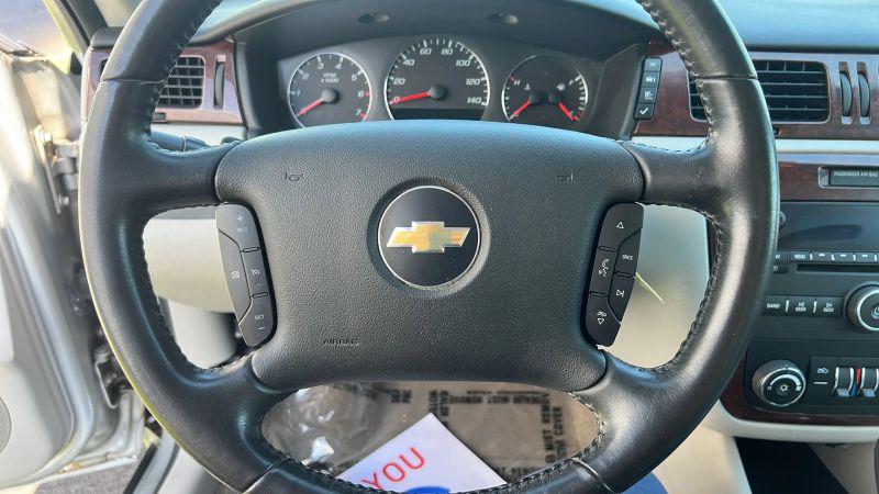 2011 Chevrolet Impala LT