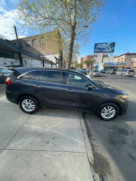 2019 Kia Sorento 3.3L LX