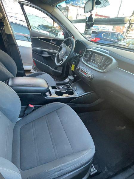 2019 Kia Sorento 3.3L LX