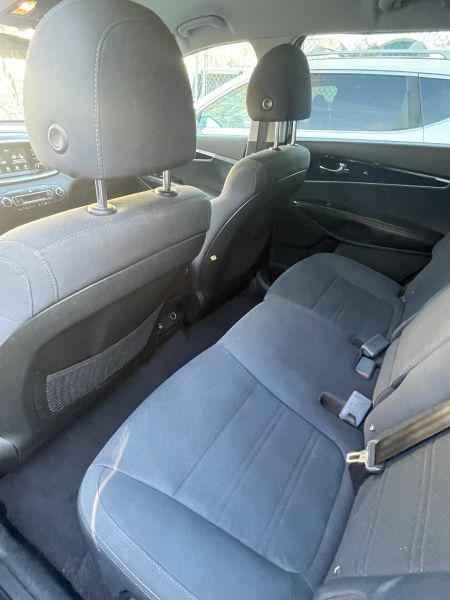 2019 Kia Sorento 3.3L LX