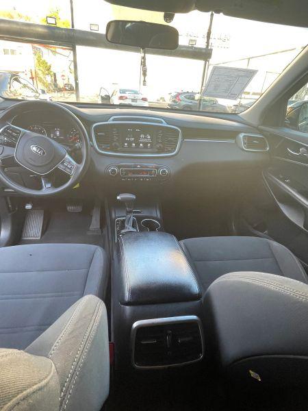 2019 Kia Sorento 3.3L LX