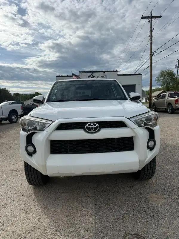 2015 Toyota 4Runner SR5 for sale near Nelsonville, OH