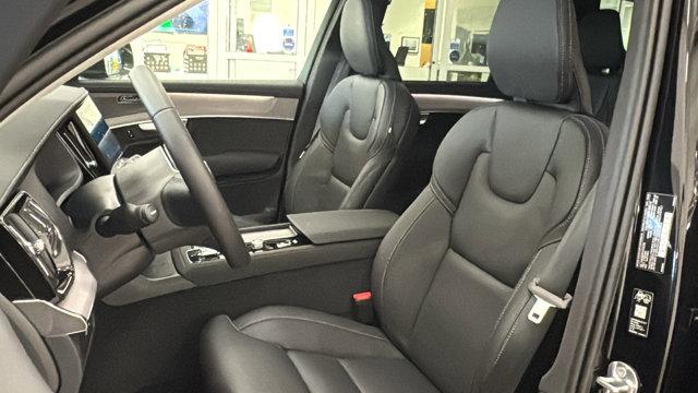 2026 Volvo XC90 Plug-In Hybrid Ultra, T8 AWD, Electric/Gasoline, Bright, 7 Seats