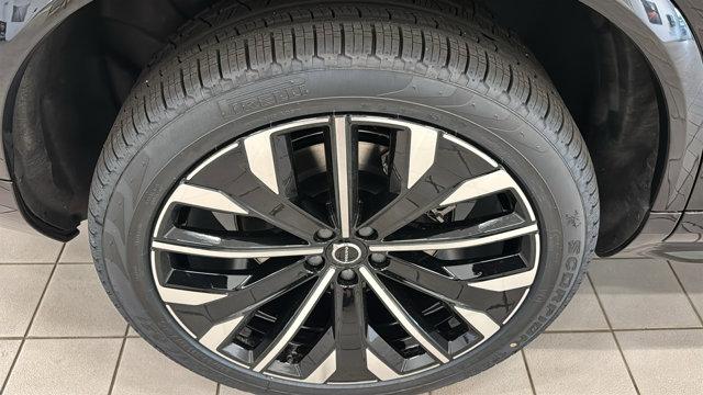 2026 Volvo XC90 Plug-In Hybrid Ultra, T8 AWD, Electric/Gasoline, Bright, 7 Seats