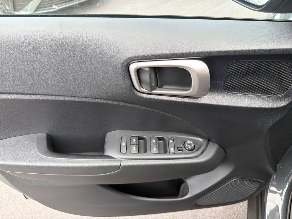 New 2026 Gray HYUNDAI SE image 11