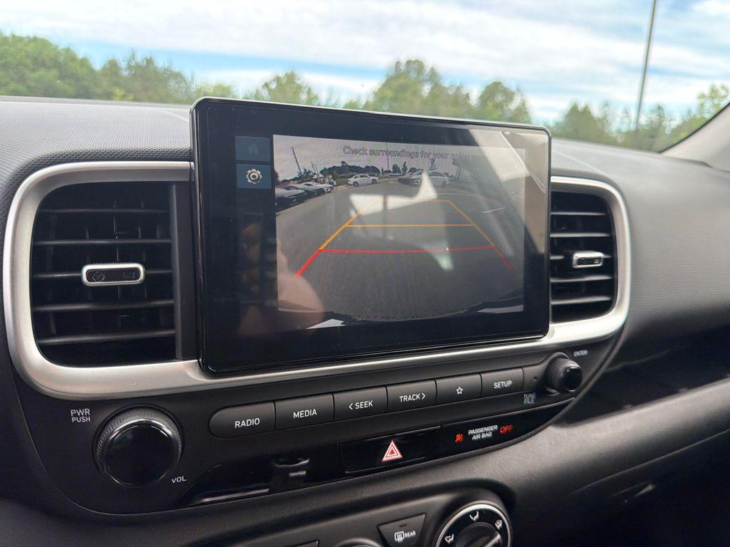 New 2026 Gray HYUNDAI SE image 24