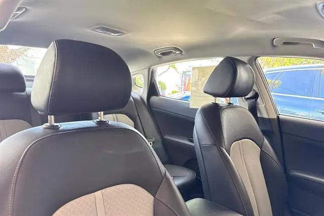 2019 Kia Optima EX