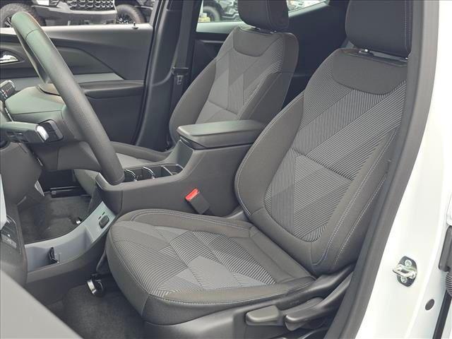 2027 Chevrolet Bolt LT FWD