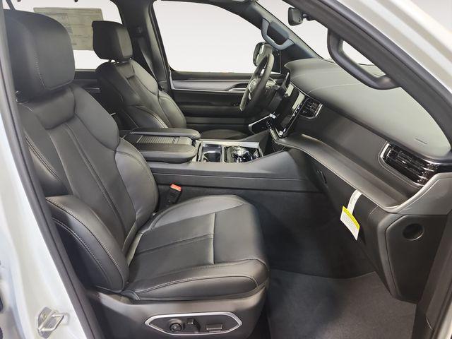 2026 Jeep Grand Wagoneer L Limited Reserve 4x4