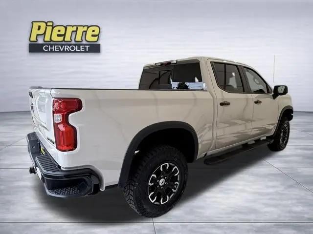 2026 Chevrolet Silverado 1500 4WD Crew Cab Short Bed ZR2