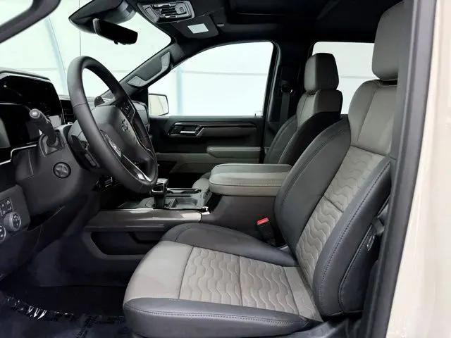 2026 Chevrolet Silverado 1500 4WD Crew Cab Short Bed ZR2