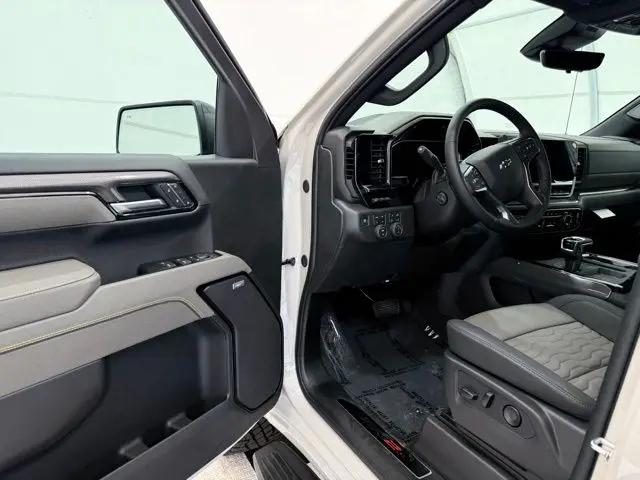 2026 Chevrolet Silverado 1500 4WD Crew Cab Short Bed ZR2