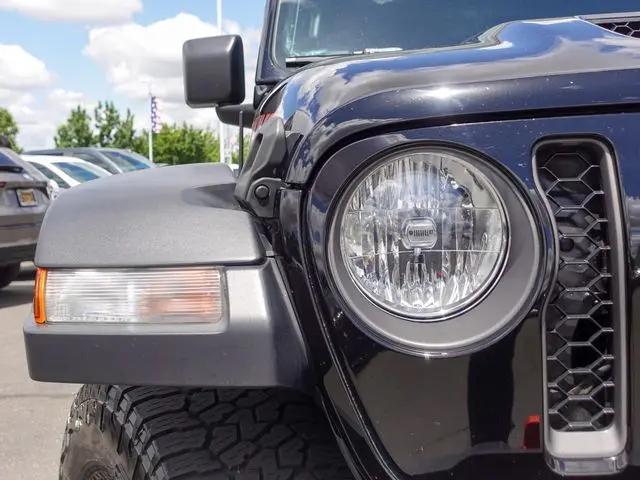 2020 Jeep Gladiator Sport