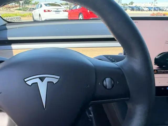 2023 Tesla Model 3 Rear-Wheel Drive