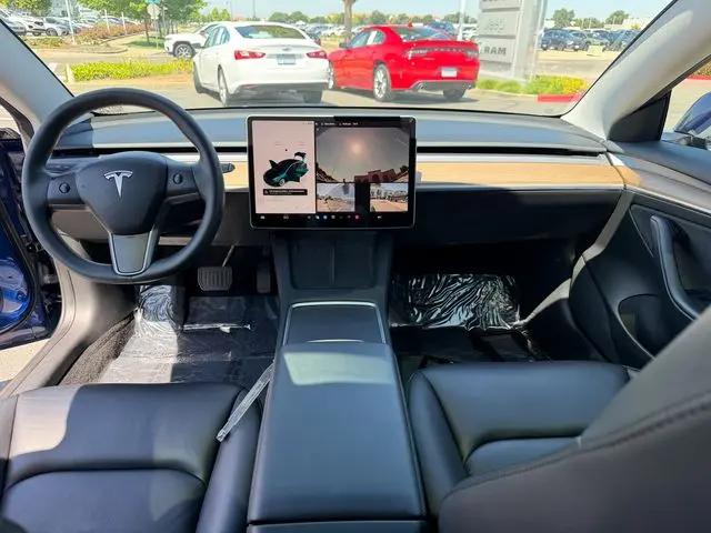 2023 Tesla Model 3 Rear-Wheel Drive