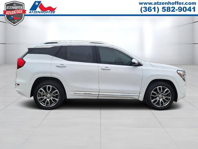 2022 GMC Terrain AWD Denali