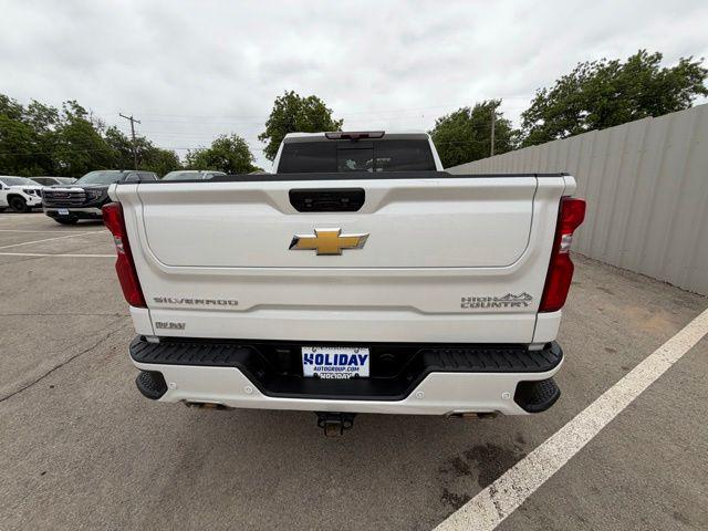 2023 Chevrolet Silverado 1500 4WD Crew Cab Short Bed High Country