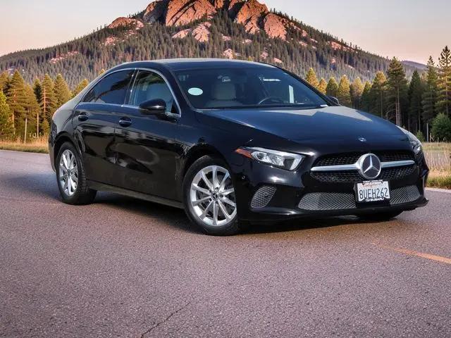 2021 Mercedes-Benz A 220 A 220
