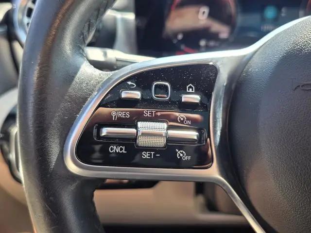 2021 Mercedes-Benz A 220 A 220