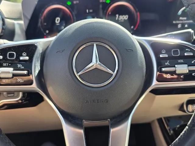 2021 Mercedes-Benz A 220 A 220