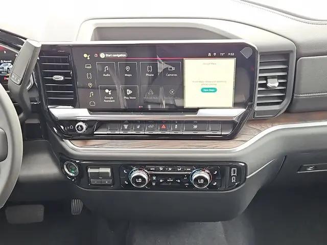 2026 GMC Sierra 2500HD Crew Cab, Standard Bed, SLT, 4WD
