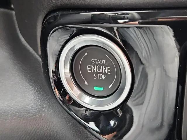 2026 GMC Sierra 2500HD Crew Cab, Standard Bed, SLT, 4WD