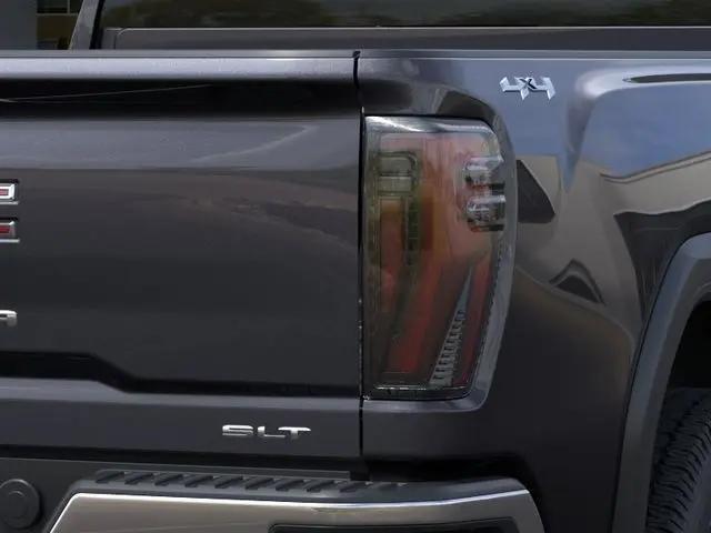 2026 GMC Sierra 2500HD Crew Cab, Standard Bed, SLT, 4WD