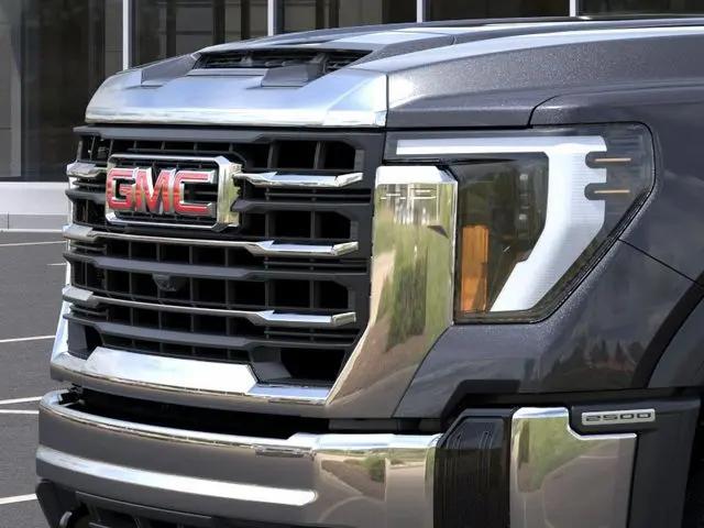 2026 GMC Sierra 2500HD Crew Cab, Standard Bed, SLT, 4WD