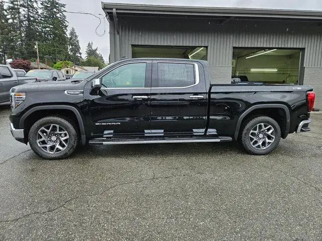 2026 GMC Sierra 1500 Crew Cab, Standard Bed, SLT, 4WD