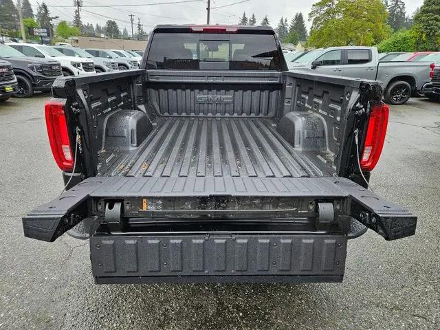 2026 GMC Sierra 1500 Crew Cab, Standard Bed, SLT, 4WD