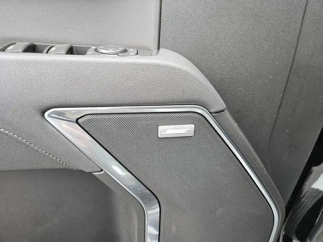 2026 GMC Sierra 1500 Crew Cab, Standard Bed, SLT, 4WD