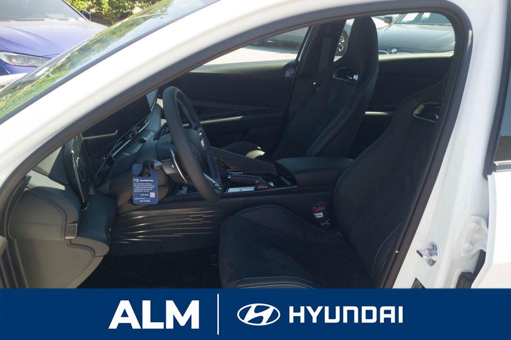 New 2026 White HYUNDAI Sedan image 14