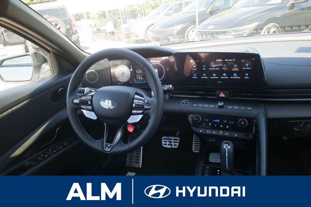 New 2026 White HYUNDAI Sedan image 21