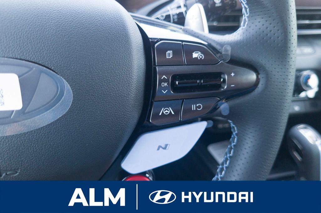 New 2026 White HYUNDAI Sedan image 27