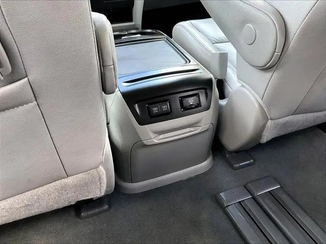 2020 Toyota Sienna XLE