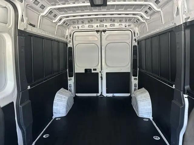 2025 Ram ProMaster 2500 Cargo Van Tradesman High Roof 159" WB w/Pass Seat