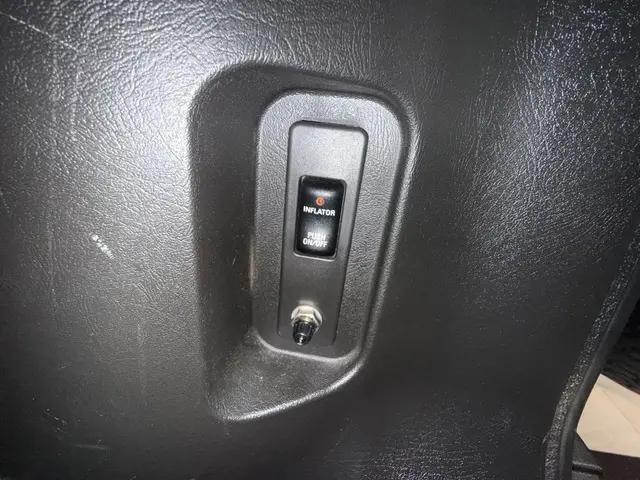 2006 HUMMER H2 Base