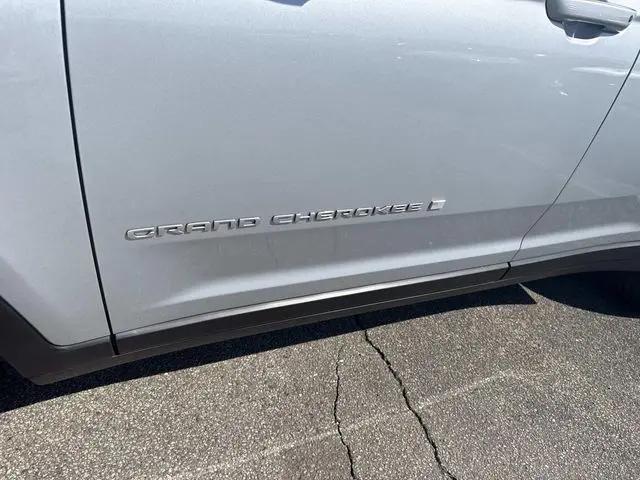 2025 Jeep Grand Cherokee L Limited 4x4