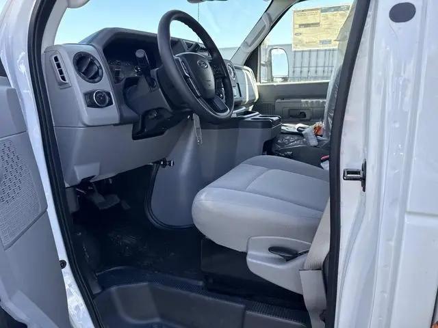 2026 Ford E-350 Cutaway E-Series Cutaway