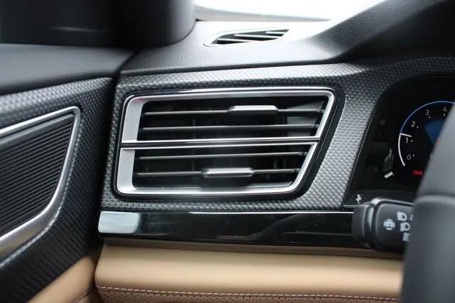2026 Volkswagen Atlas Cross Sport SEL R-Line Black