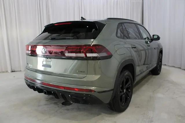 2026 Volkswagen Atlas Cross Sport SEL R-Line Black