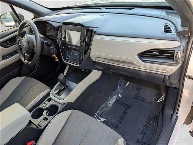 2025 Subaru Forester Base
