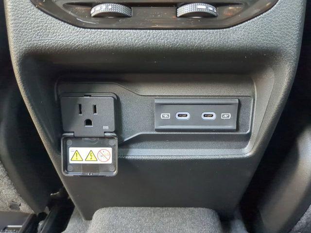 2026 Jeep Grand Cherokee L Limited 4x2