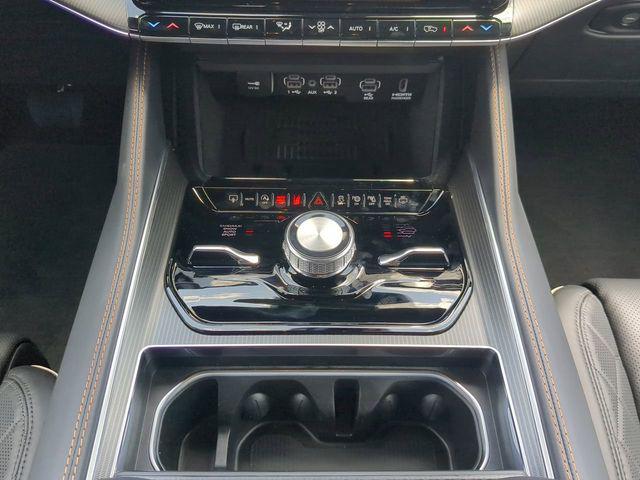 2026 Jeep Grand Wagoneer Summit Reserve 4x4